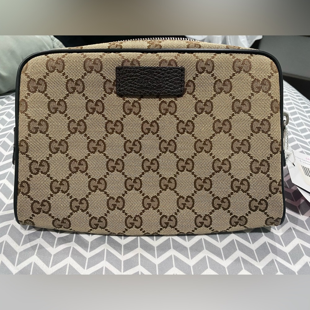 NEW Gucci belt bag
